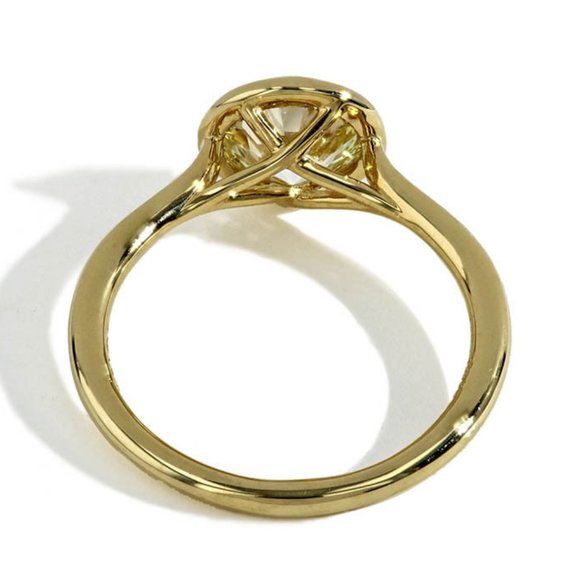 2Ct Bezel Set Round Moissanite Engagement Setting - Picture 3 of 3